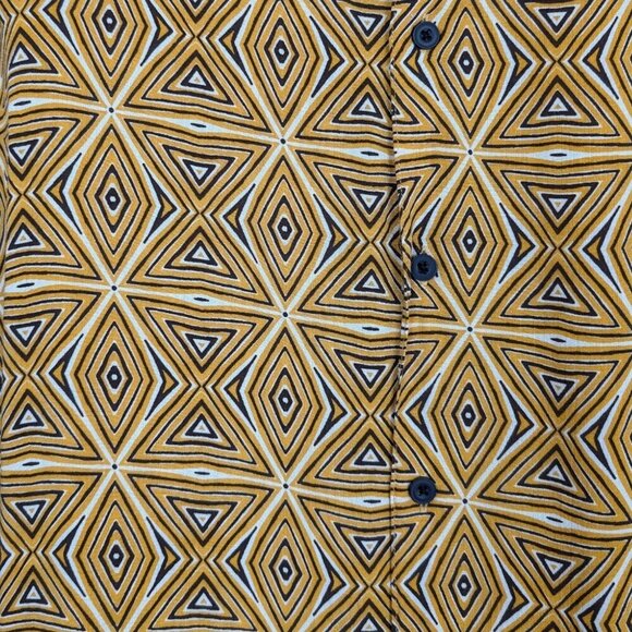 Bershka 100% Viscose Buttoned Shirt - Picture 3 of 5